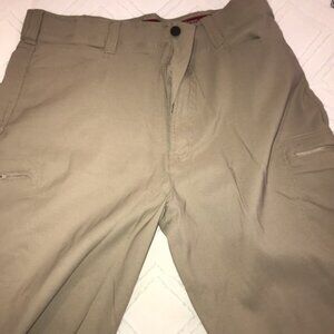 Men Wrangler Outdoor Shorts Beige 6-pockets *2 Cargo Style